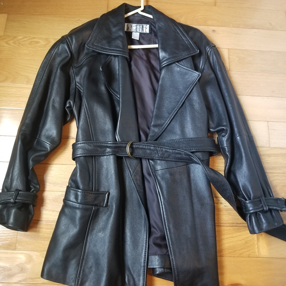 Elegant Vintage Black Leather Trench Coat
